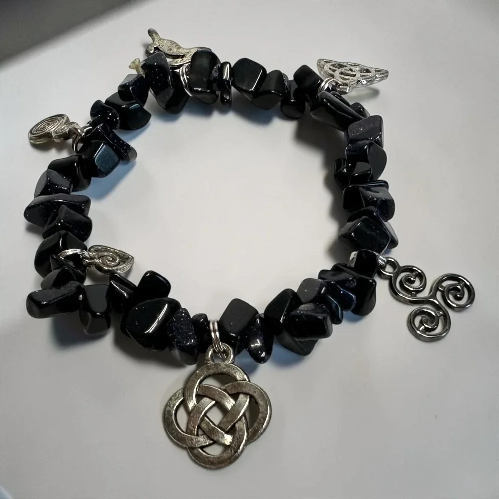 Celtic Knot Triskele Pentacle Charm Bracelet‎ Black Onyx Blue Goldstone